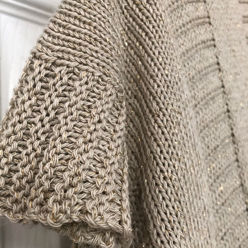 Motivi V-Neck Metallic Gold Weave Knit Shimmery Top - Picture 16 of 16